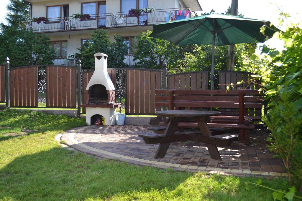 Dom Jastrzebia Z Basenem I Jacuzzi Daire Jastrzębia Góra Dış mekan fotoğraf